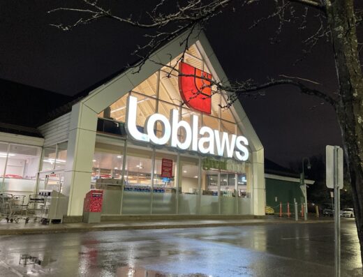 Loblaws Mcarthur Ave