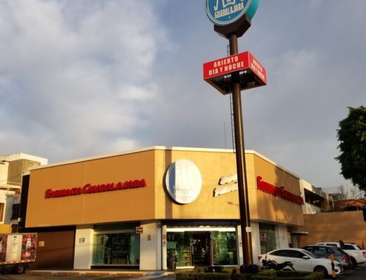Farmacia Guadalajara Manuel Acuña