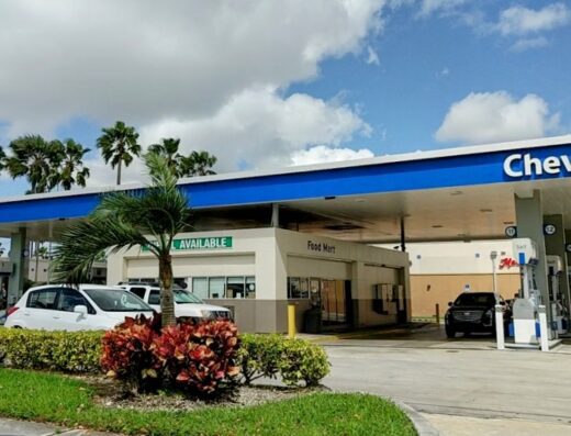 Chevron Miami