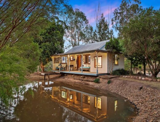 Barney Creek Vineyard Cottages