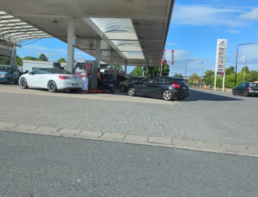 Hessol – gas station