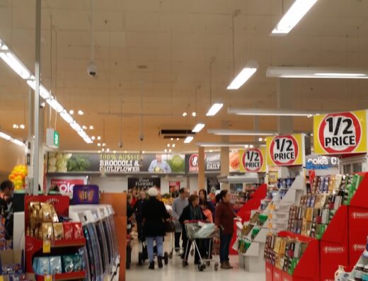 Coles Oakleigh