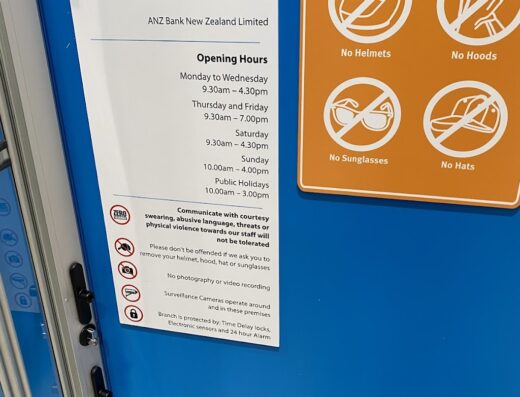 ANZ Glenfield Mall Branch