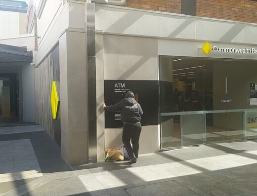 Commonwealth Bank Pacific Fair Broadbeach Branch