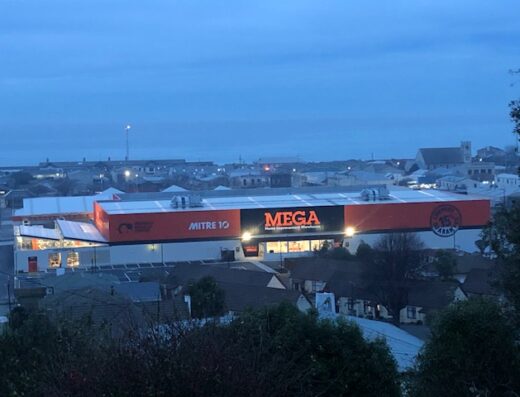 Mitre 10 MEGA Oamaru