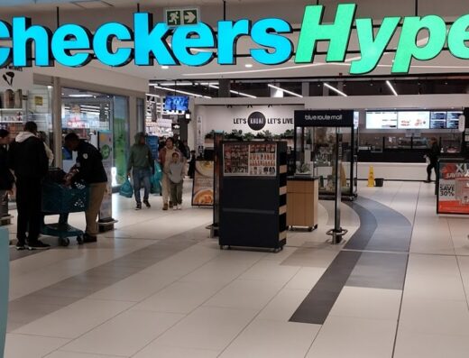 Checkers Hyper Tokai
