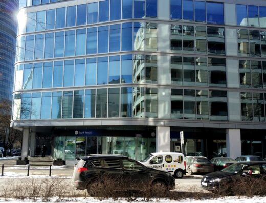 PKO Polish Bank – support for consumers and businesses