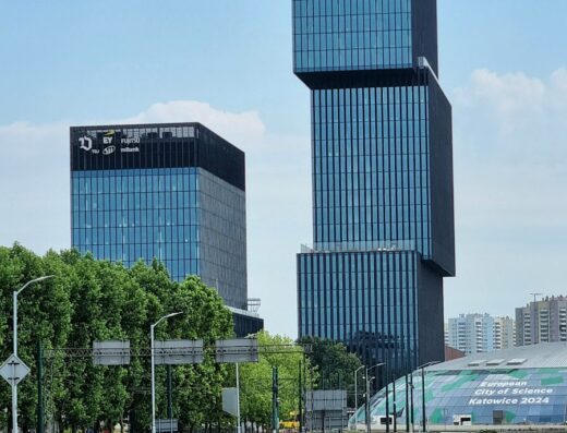 PKO Polish Bank – support for consumers and businesses