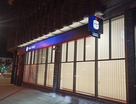 PKO Polish Bank – support for consumers and businesses