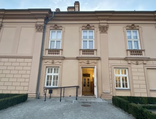 Post Office Krakow