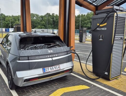 Fastned Charging Station