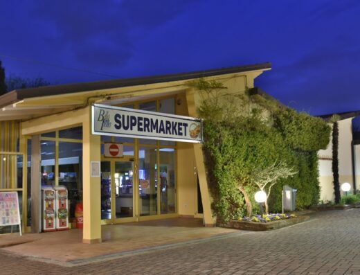 Supermarket camping Bella Italia