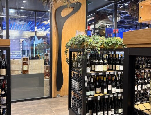 Flora Super Markets
