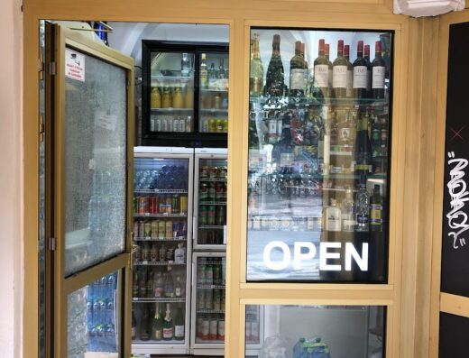 Grocery & Tabacco Store