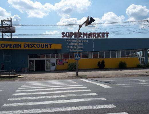Supermarket