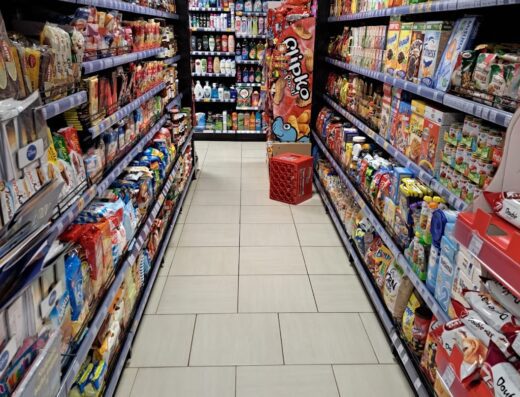 Supermarket 12 Baković