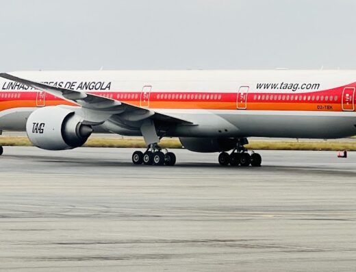 Quatro de Fevereiro Luanda International Airport