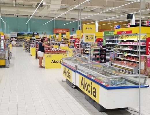 Tesco Hypermarket Banská Bystrica Zvolenská cesta