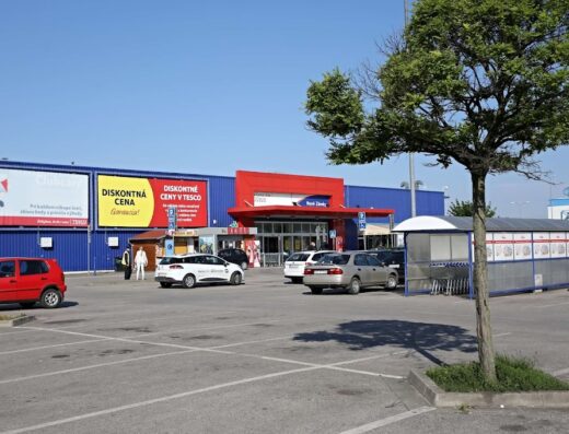 Tesco Hypermarket Nové Zámky