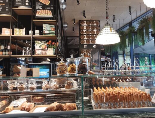 San Marino Outlet Experience