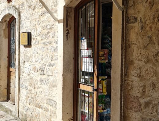 Market Step Kotor Stari Grad