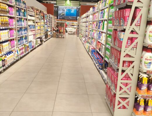 Grocery Store Market Šotobraco