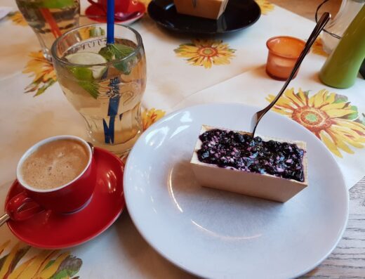 Café & Cheesecake Bakery
