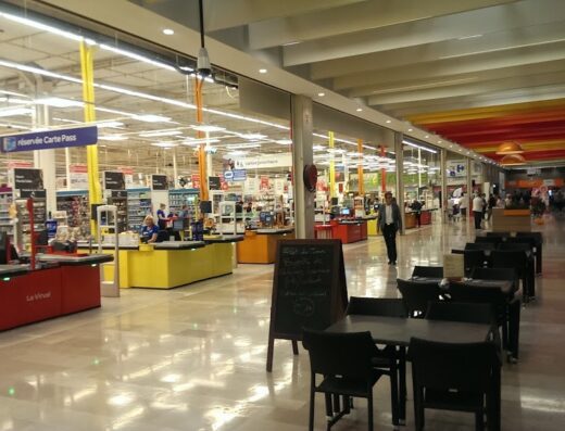 Carrefour Calais