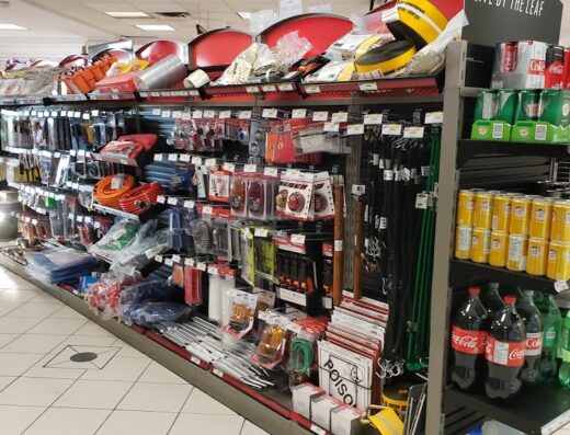 Petro-Canada Gas Station & Petro-Pass Truck Stop