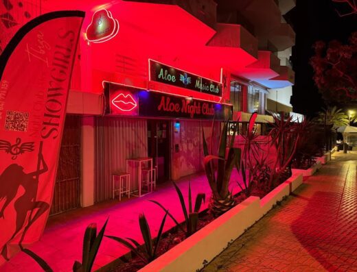 Aloe Night Club Showgirls