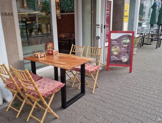 Baklavita Sweets & More حلويات ومكسرات سوريه فاخره فرانكفورت