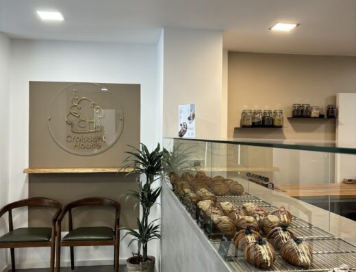Croissant House Café