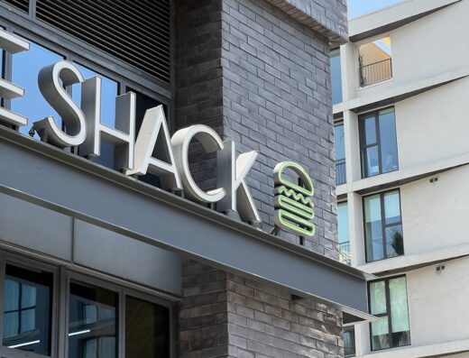 Shake Shack 6201 Hollywood – Hollywood & Gower